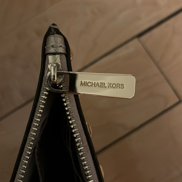 Michael Kors gold studded wristlet - Picture 4 of 4